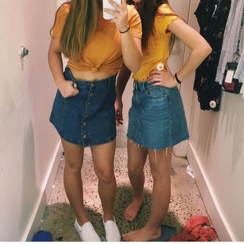 CUTE Forever 21 Jean Skirt